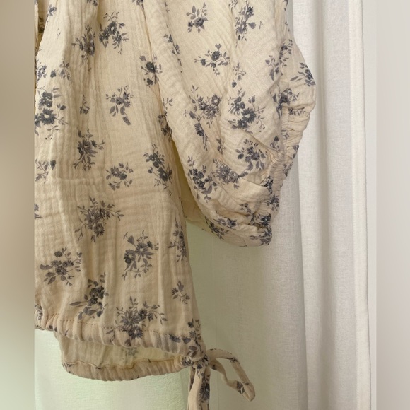 Neuflora Crawford Blouse - Picture 4 of 5